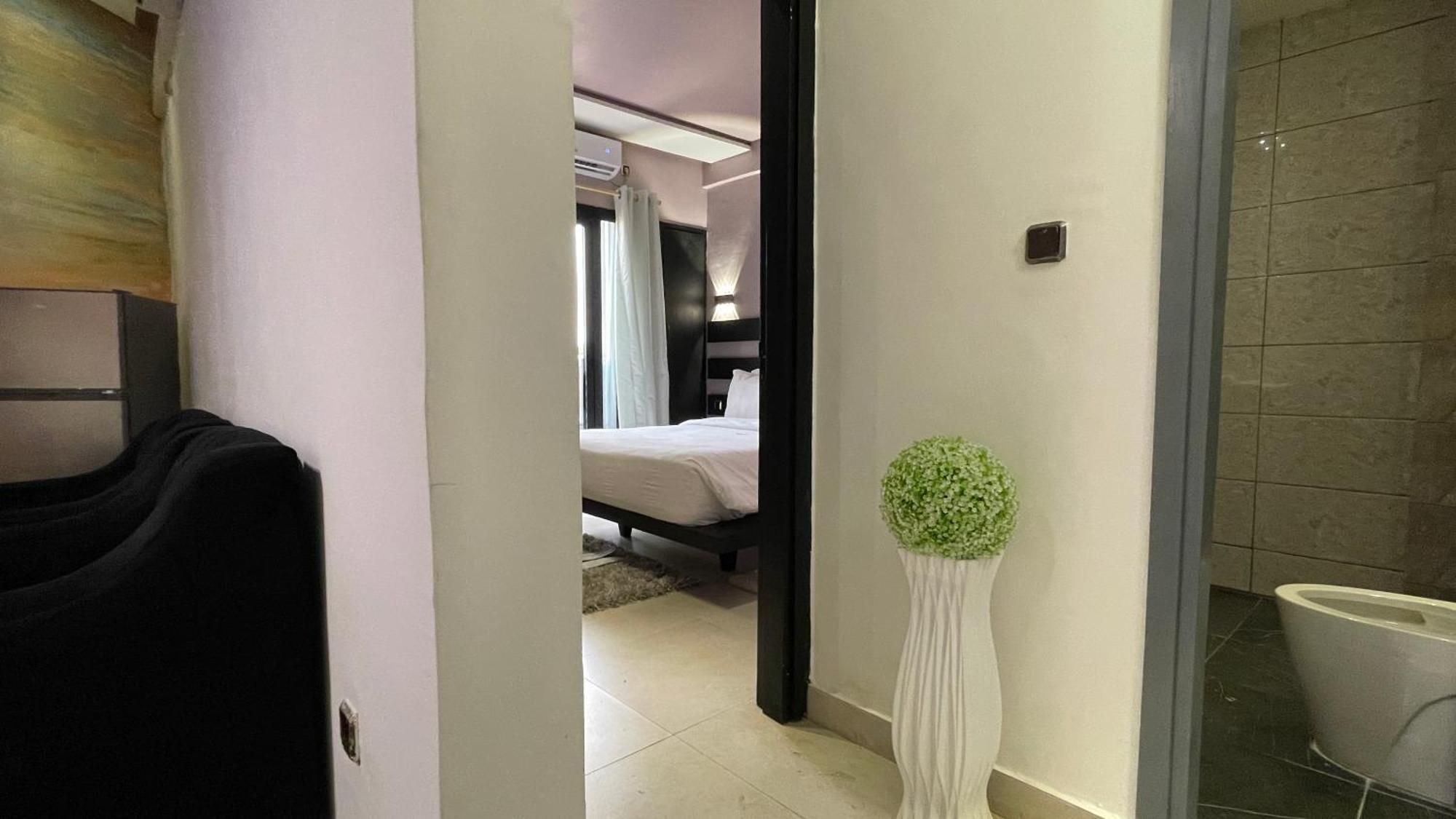 Hotel Vendome Douala Exterior foto